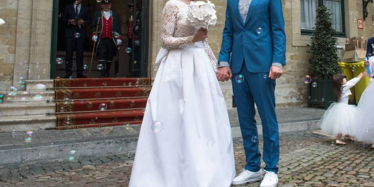 【社会】布鲁塞尔警方拦截了六家婚礼车队是怎么回事？