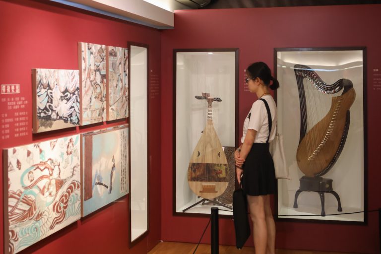 淨土梵音展覽 呈現敦煌樂器