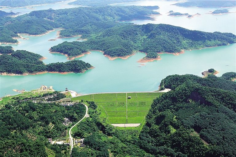 不逊于大海的壮丽：海南松涛水库